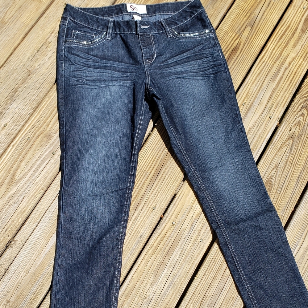 So Jeans